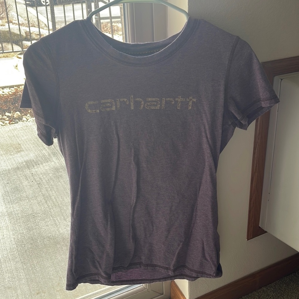carhartt womens size XS t shirt
